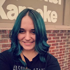 Meet your Posher, Julia